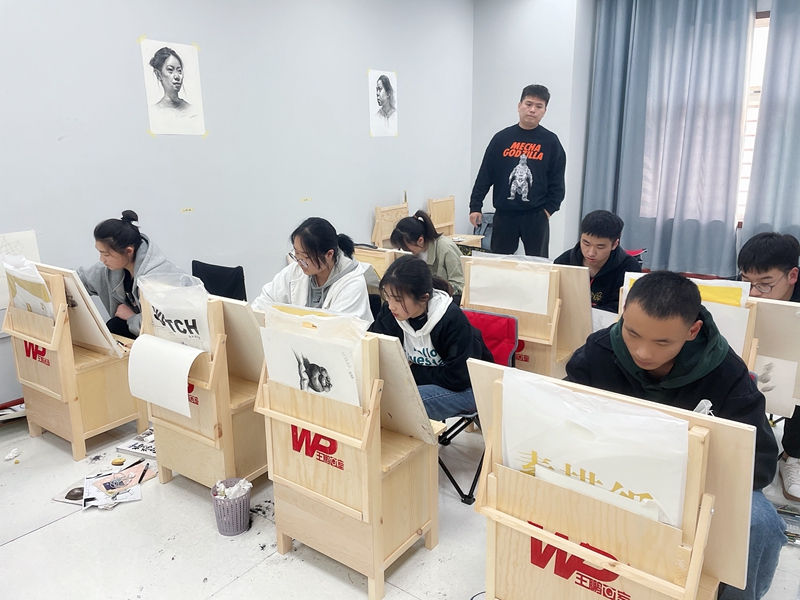 　　专业课